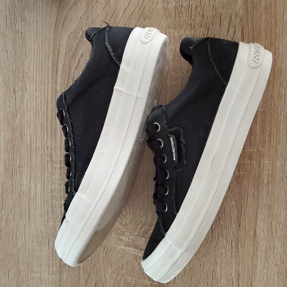 Rocket Dog low top skater shoes. Women's 6.5. - Picture 5 of 10